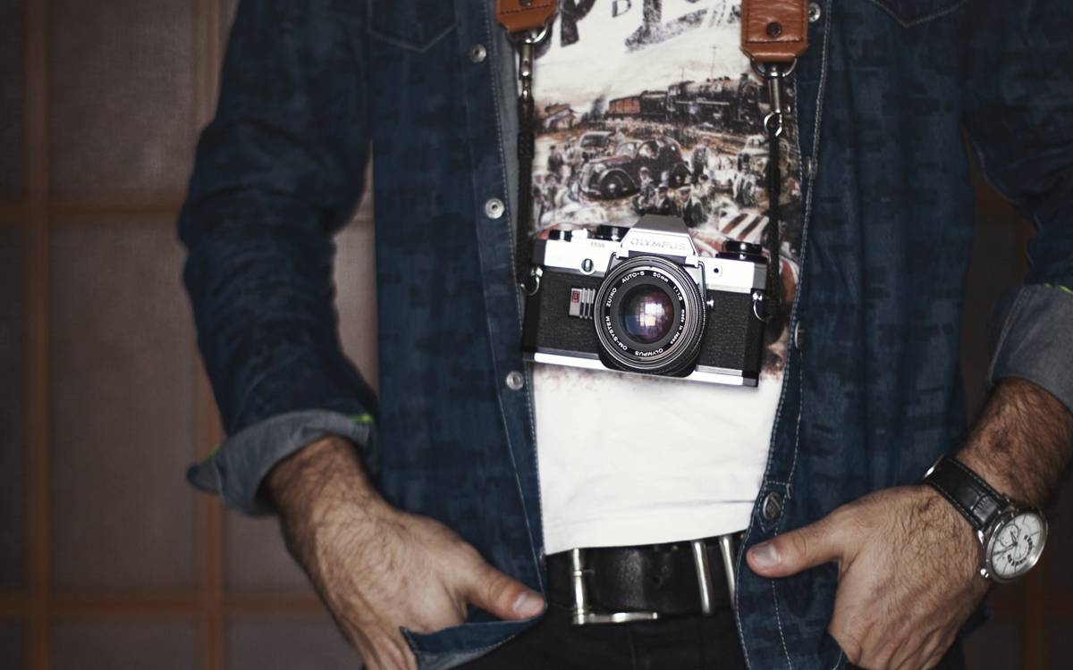 Quanto origo caeleste caligine inter aethere habentia terras